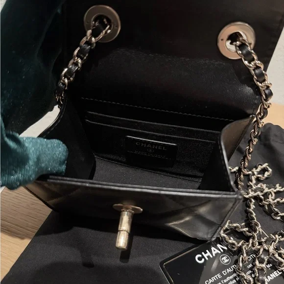 Chanel Lambskin Mini Trendy CC/Clutch Chain - Picture 14 of 14